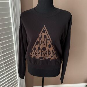 Def Leppard Black Cropped Sweatshirt Size Medium
